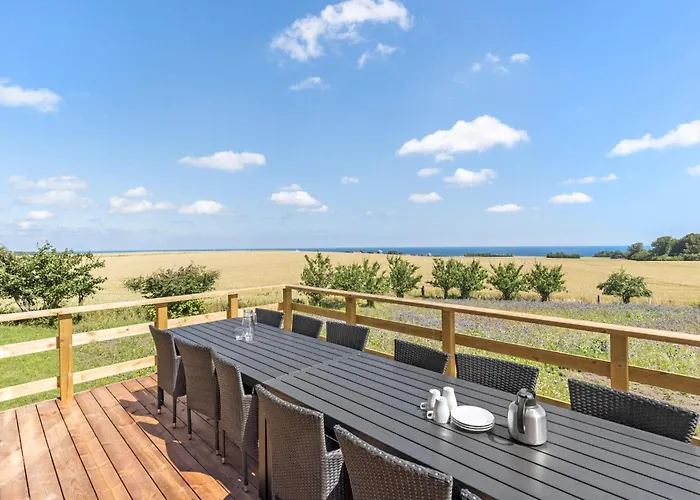 Holiday home 5 Bedroom Awesome In Gudhjem