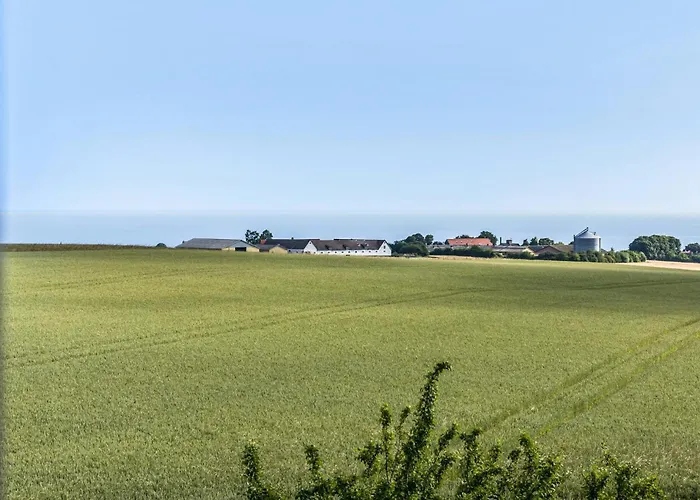 Holiday home 5 Bedroom Awesome In