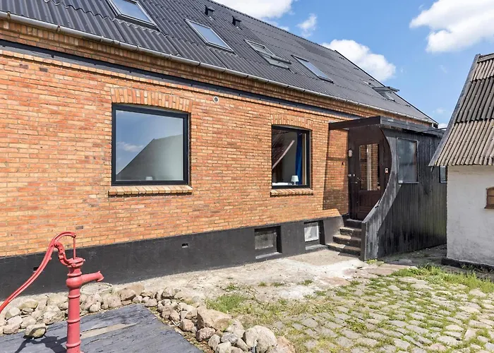 5 Bedroom Awesome In Holiday home *