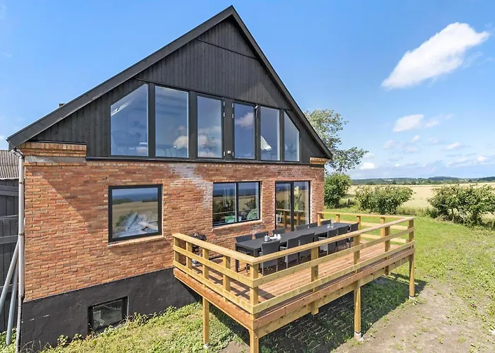 5 Bedroom Awesome In Holiday home